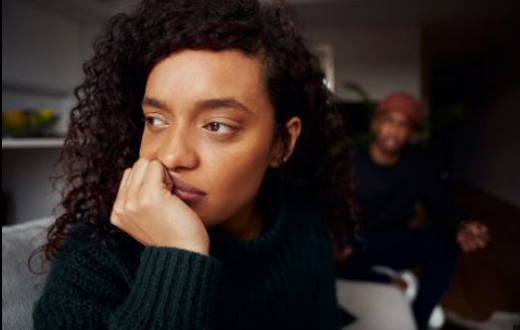 This is how you can recognise daddy issues as a lady. [Kenyalogue]