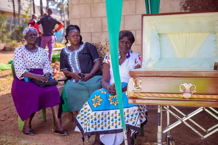 Stevo Simple Boy's mother