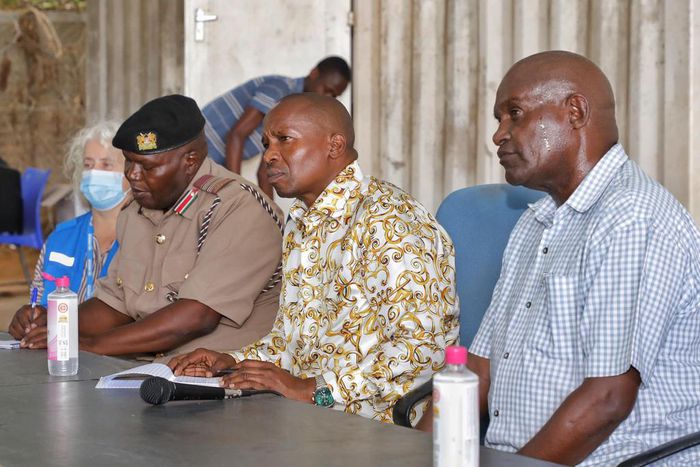 Interior CS Kithure Kindiki toured the Ifo 2 Refugee and Dagahaley Refugee Camps in Daadab and the World Food Program (WFP) food distribution points on Wednesday, July 5, 2023