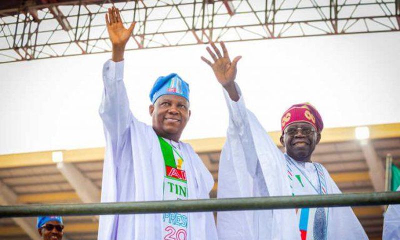 President Bola Tinubu (right) and Vice-President Kashim Shettima (left) [Twitter/@officialABAT]