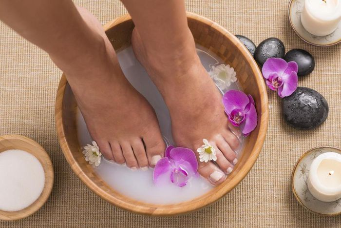 Home remedies for smelly feet