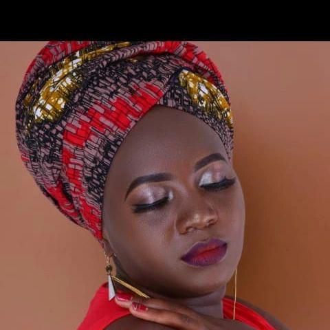 Kenyan gospel singer Phyllis Mbuthia