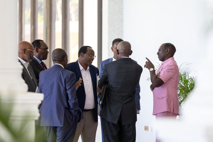 President William Ruto meeting officials from Treasury and Central Bank and President's Council of Economic Advisors State House Nairobi.