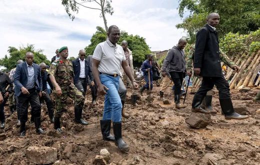 President William Ruto in Mathare to assess flood situation at the area on May 6, 2024