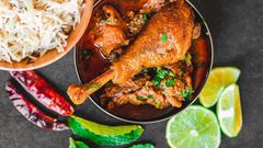 Chicken curry in a bowl [Image credit: Chait Goli]