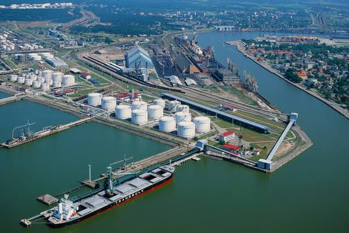 Kenya loses $200 million amidst oil dispute with Uganda