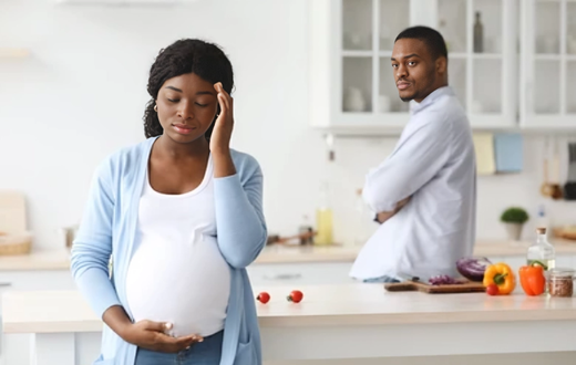 Pregnant woman having a quarrel with her husband