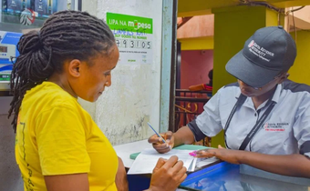 A KRA Revenue Service Assistant RSA attending to a businesswoman in Nairobi on September, 27 2023
