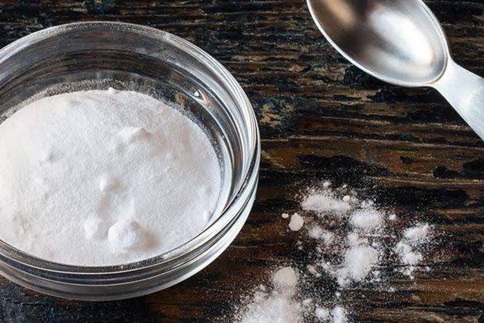Everyone should have baking soda in their homes, baker or not [Everyday Health]