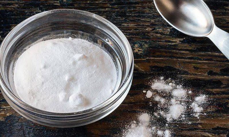 Everyone should have baking soda in their homes, baker or not [Everyday Health]