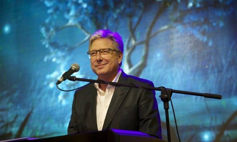 Don Moen