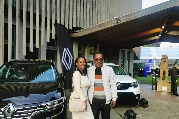 Mike Mondo and Shiko Nguru