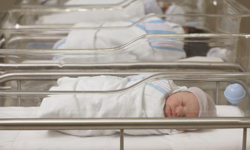 Countries that will pay you money when you give birth [verywell]