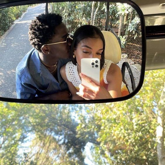 Social media behaviour can negatively  impact your relationship/Courtesy