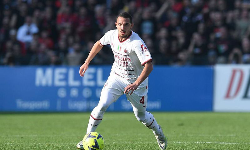 Ismael Bennacer is set to stay at AC Milan
