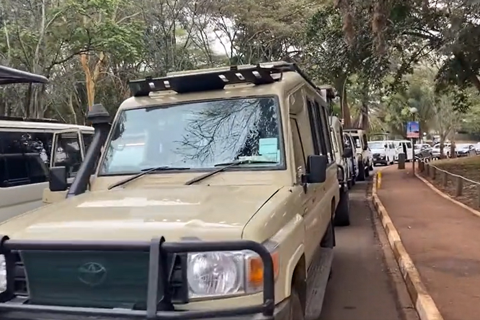 Tourists waiting to enter Nairobi National Park