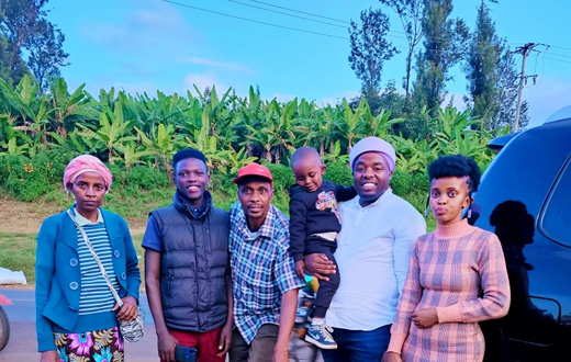 Karangu Muraya delivers bicycle to Murang'a kid, Baby Ethan