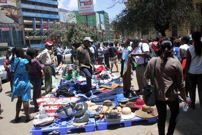 Hawkers selling in Nairobi CBD