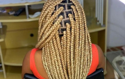 Box braids by Braiding Magic