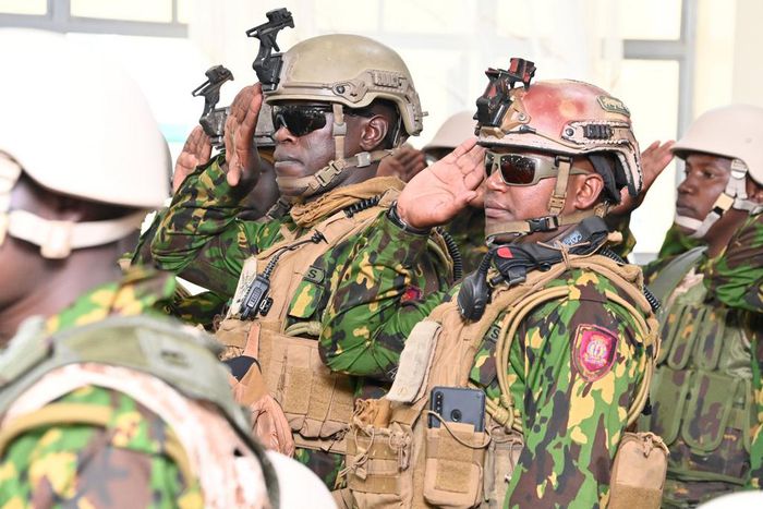 President William Ruto on Monday officially commissioned the deployment of the first batch of 400 Kenyan police officers to Haiti.