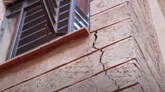 Over 200 residents vacated the apartment in Kiambu county after the building started sinking