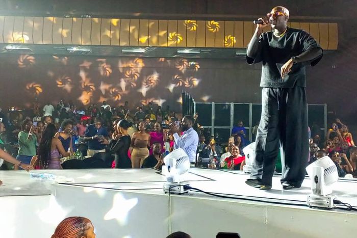 Bien performing in Kampala