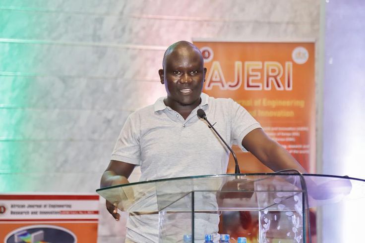 Engineer George Ouma Otieno explaining his innovation
