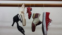 Shoe cabin