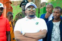 Jimal Rohosafi fires back at his ex-wife Amira after she called him fake