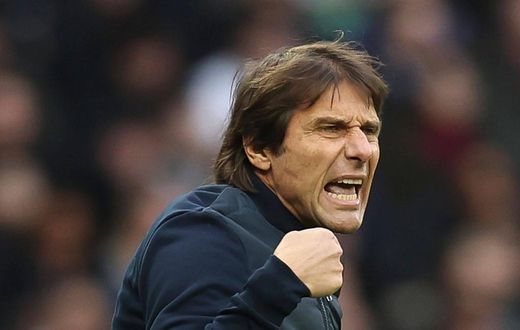 Antonio Conte of Tottenham Hotspur during the Premier League match between Tottenham Hotspur and Aston Villa at Tottenham Hotspur Stadium on January 1, 2023.