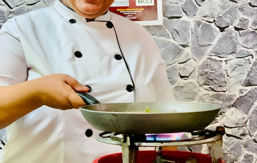 Kenyan chef Maliha Mohammed in the kitchen