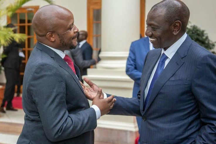 President William Ruto with Lang'ata MP Jalang'o at State House, Nairobi on July 4, 2023