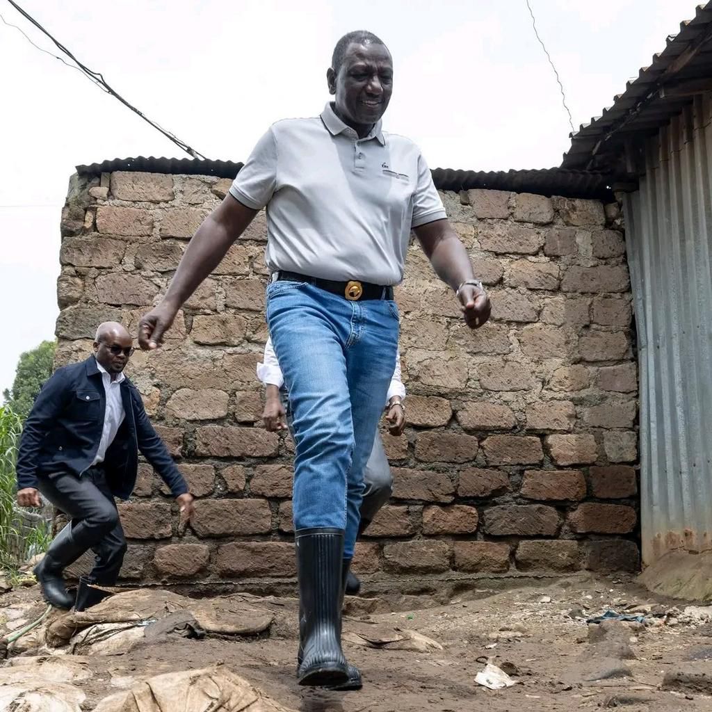 President William Ruto in Mathare to assess flood situation at the area on May 6, 2024