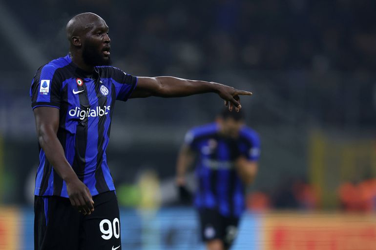 Fc Internazionale - Ssc Napoli Romelu Lukaku of Fc Internazionale gestures during the Serie A match beetween Fc Internazionale and Ssc Napoli at Stadio Giuseppe Meazza
