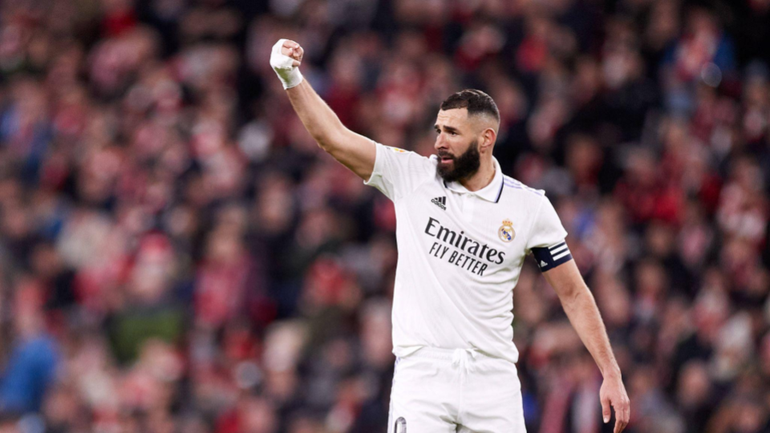 Karim Benzema of Real Madrid CF reacts during the La Liga Santander match between Athletic Club and Real Madrid CF at San Mames